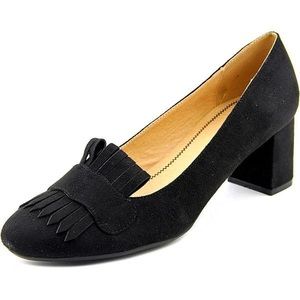 NEW CL By Laundry Anete Round Toe Canvas Heels